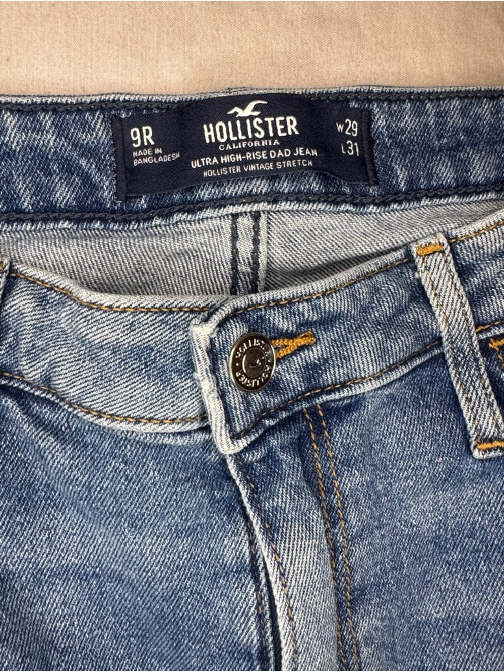 Hollister High Rise Dad Jeans Size 9R Straight Leg - Picture 6 of 8